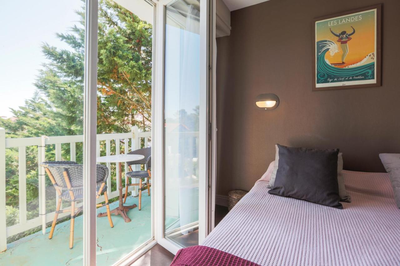 Hotel Aquitaine 카브레톤 외부 사진